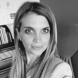 Stéphanie CAPUANO